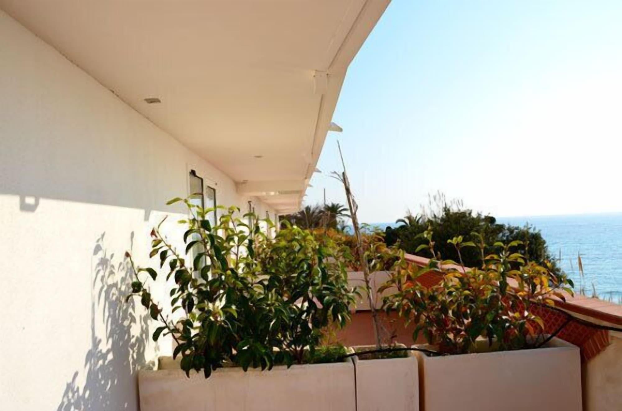 Mon Reve Resort Taranto Exterior photo